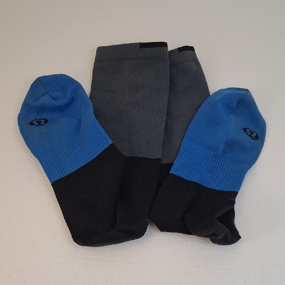 Lululemon Tube Blue and Black Men's Used Socks